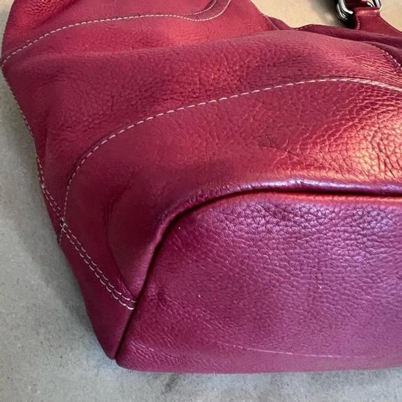 Tignanello Red Genuine Leather Medium Size Double Hand Tote Handbag - Picture 4 of 16